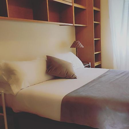 Low Cost Casa Brais San Pedro de Benquerencia Bagian luar foto